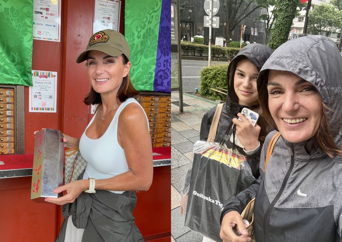 Links beim Ziehen eines Glückszettels am Senso-ji-Tempel in Asakusa, rechts Shopping in Tokio