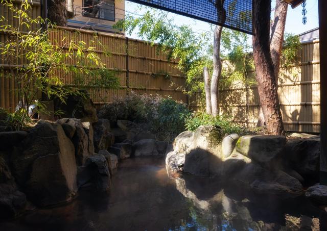 Heiße Quelle im Freien in Shibu Onsen