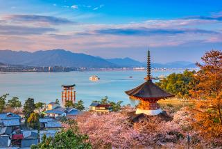 Tagesausflug nach Hiroshima und Miyajima